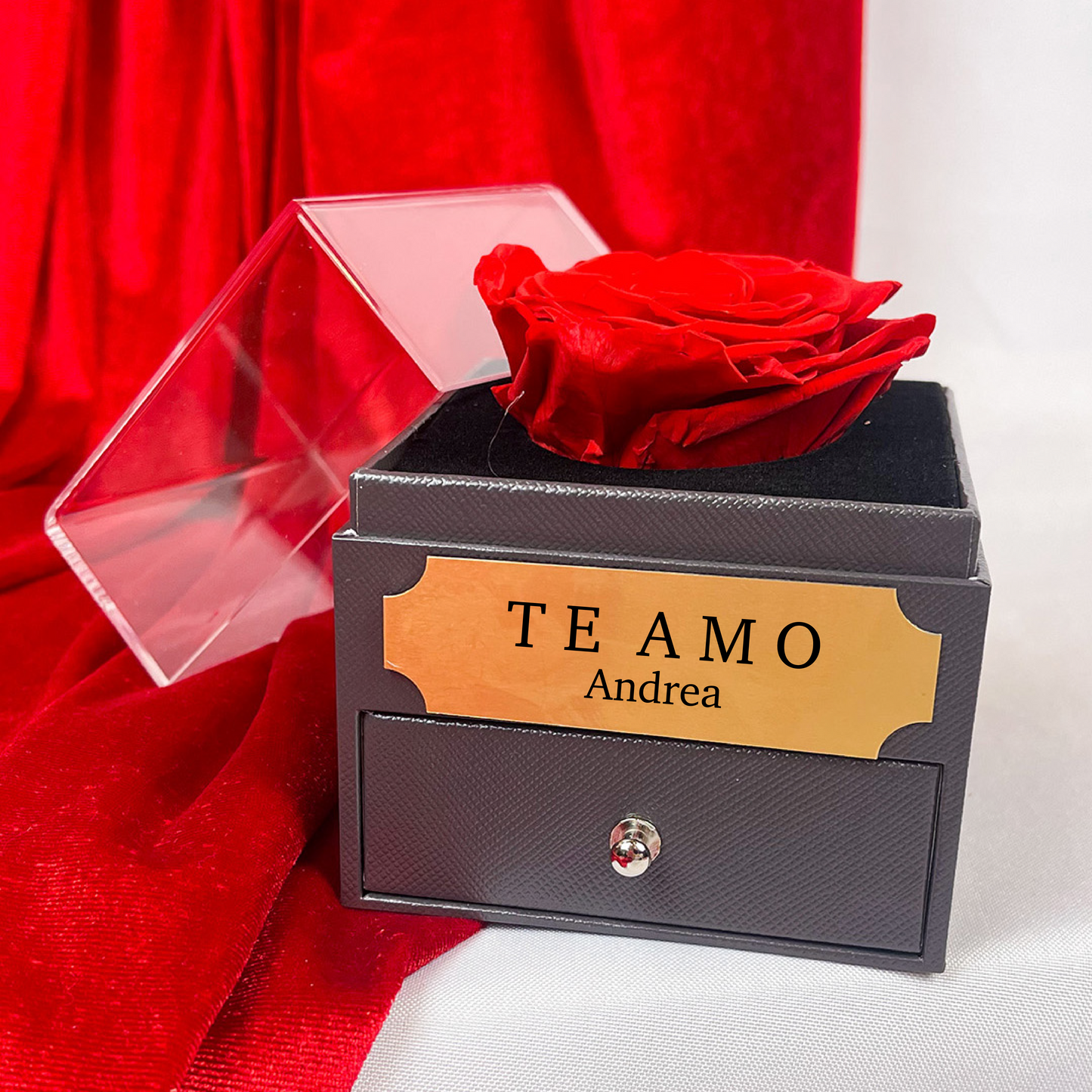 Rosa Roja en caja