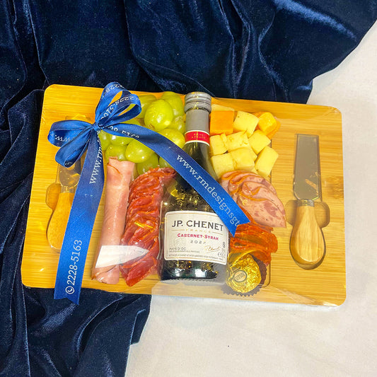 Tabla con vino