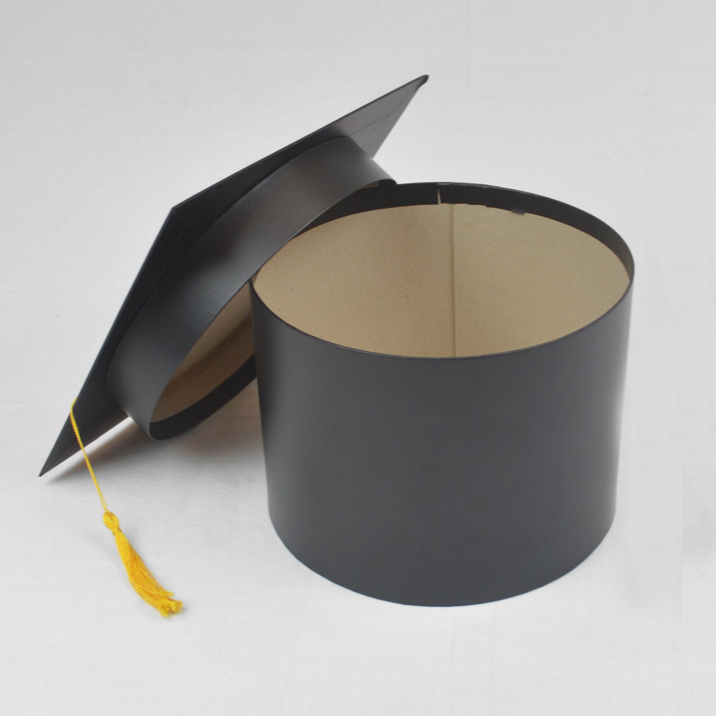 Caja birrete