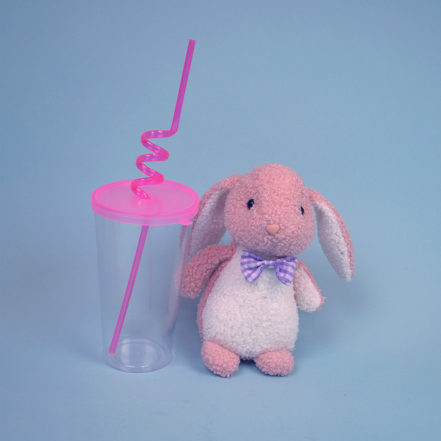 Vaso y peluche