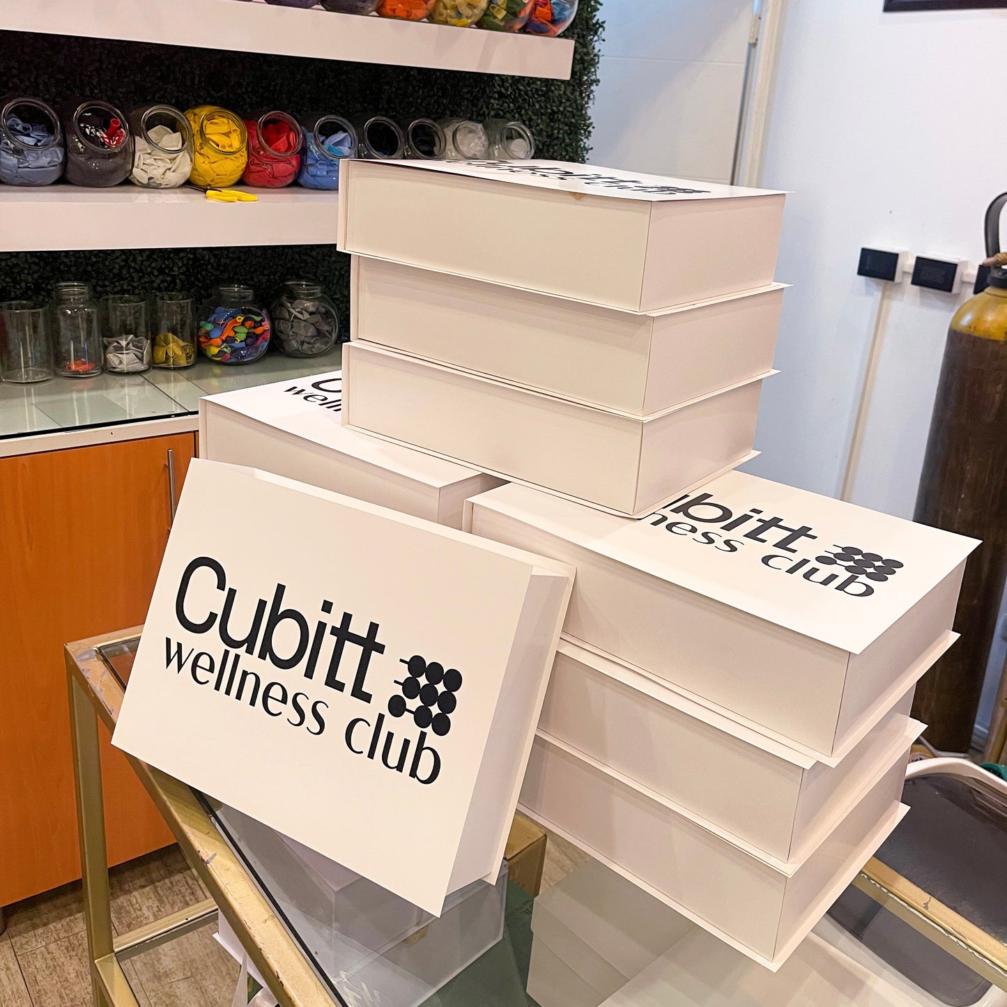 Cajas con logo