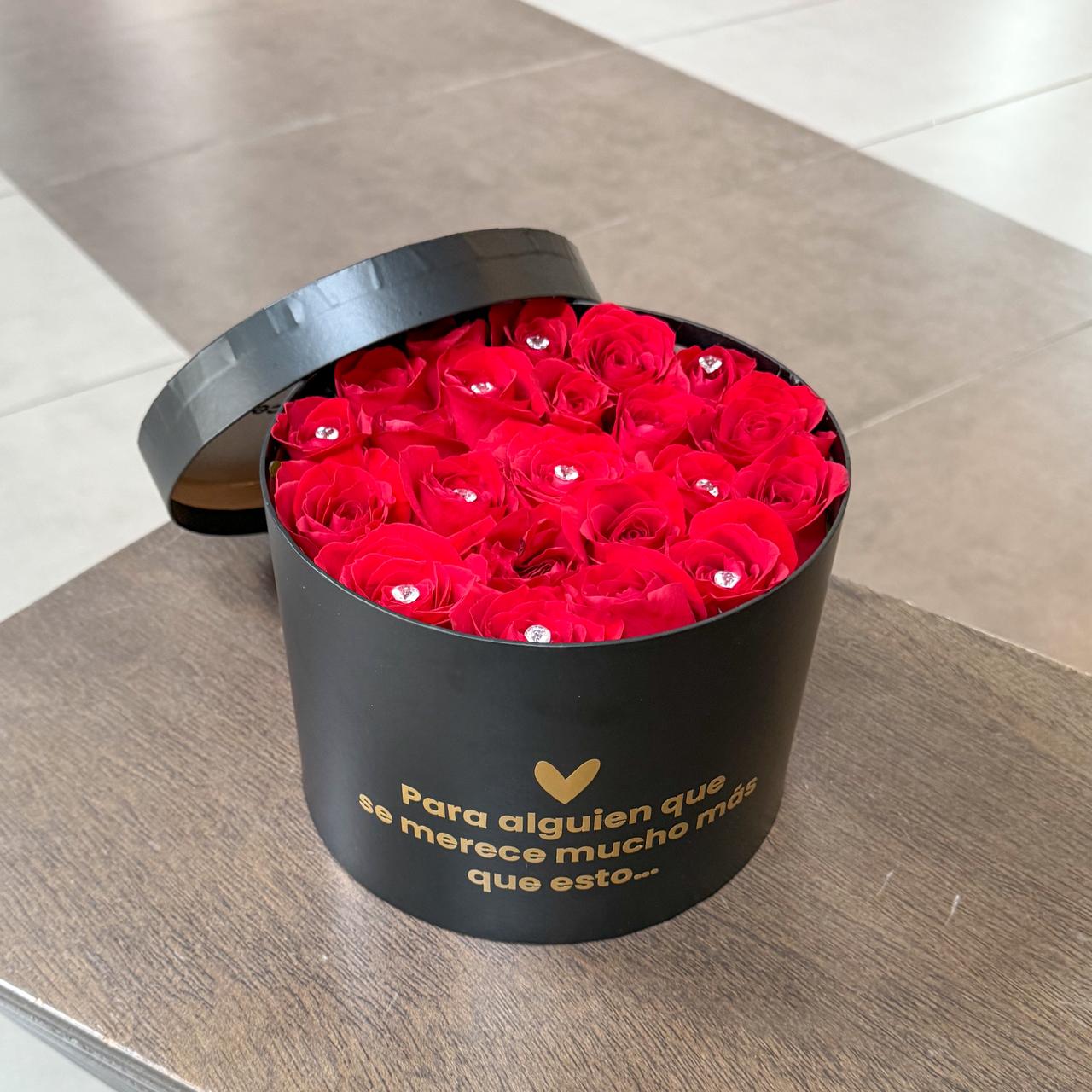 Box negra y rosas