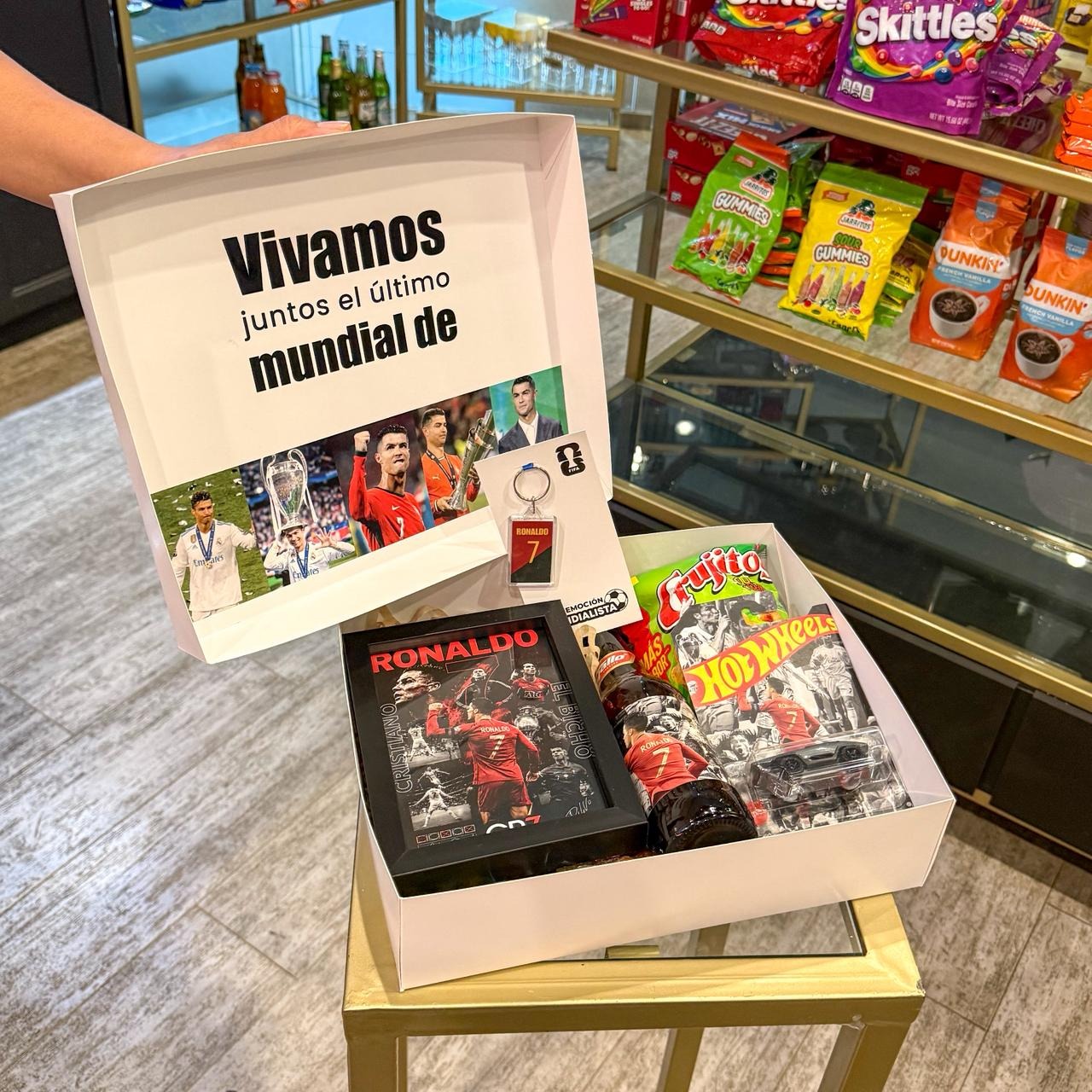 Caja RONALDO