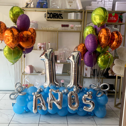 Arreglo de globos numero y letras